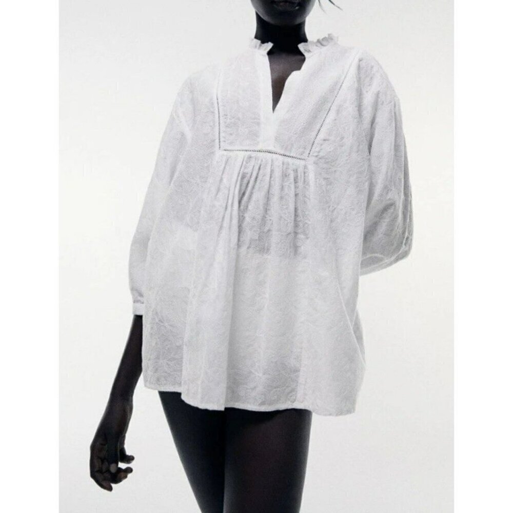 ZARA Cotton Embroidered White Blouse Tunic Top Shirt Size Medium